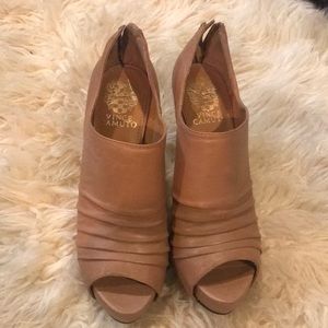 Super cute open toe heels